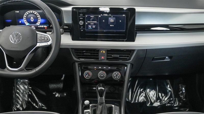 New 2025 Volkswagen Taos 1.5T SImage 14