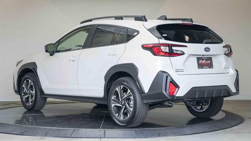 New 2025 Subaru Crosstrek PremiumImage 2