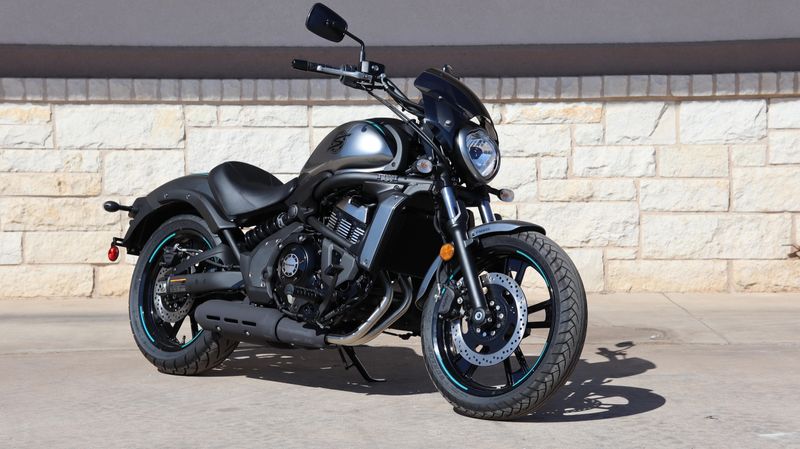 2025 Kawasaki VULCAN S CAFE ABS METALLIC MOONDUST GRAY  METALLIC SPARK BLACK Image 1