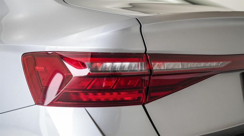 New 2025 Volkswagen Jetta 1.5T SEImage 8