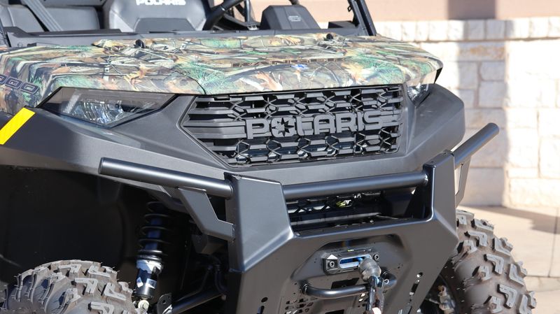 2025 Polaris RANGER CREW 1000 PREMIUM PURSUIT CAMOImage 5