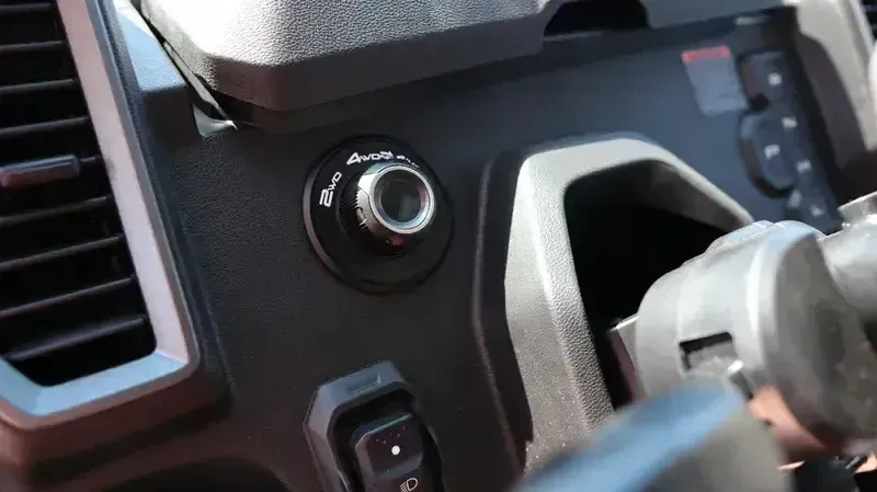 NEW 2026 CFMOTO UFORCE U10 XL PRO HIGHLAND Image 14