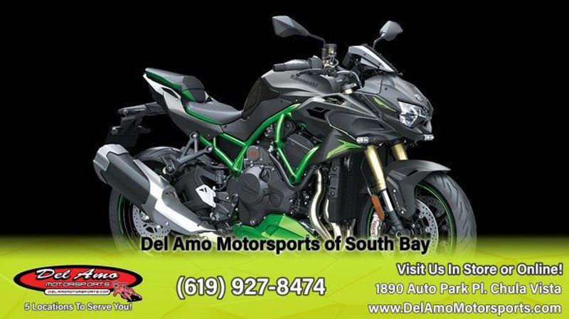 2024 Kawasaki ZR1000LRFNL-GY2  in a METALLIC MATTE GRAPHENESTEEL GRAY/EBONY/MIRROR CoatED BLACK exterior color. Del Amo Motorsports of South Bay (619) 547-1937 delamomotorsports.com 