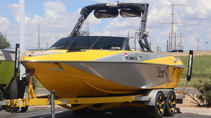 Used 2015 AXIS T22 Image 2