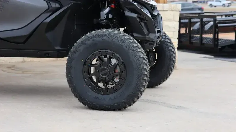 NEW 2026 CAN-AM MAVERICK R MAX X WITH SMART-SHOX 999T DCT Image 18