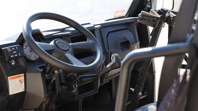 2018 Polaris RANGER CREW 5704 SAGE GREEN BaseImage 2