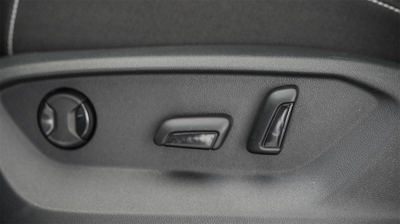 New 2025 Volkswagen Atlas 2.0T SE w/TechnologyImage 22
