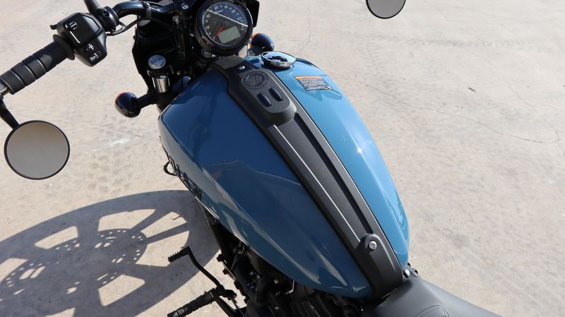 2025 Indian Motorcycle INDIAN SPORT SCOUT LIMITED STORM BLUEImage 6