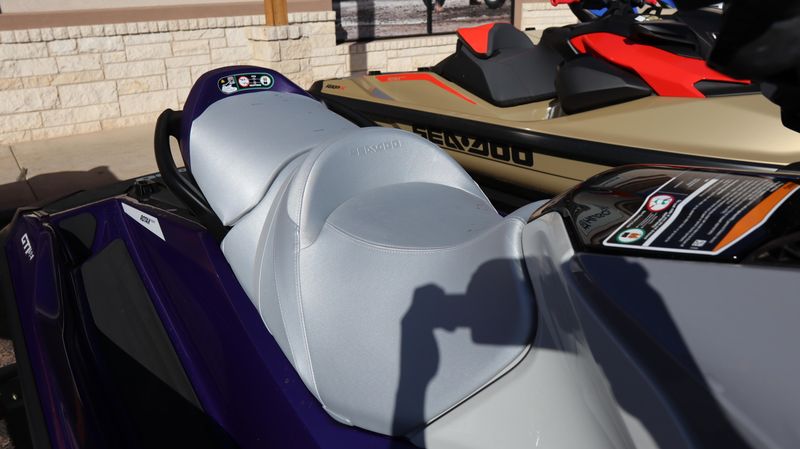 2025 SEADOO GTI SE 130 MIDNIGHT PURPLE Image 4