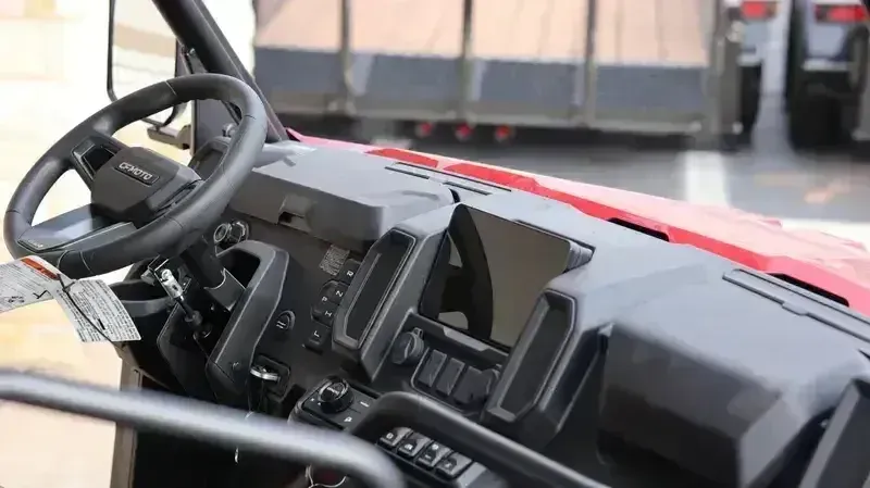 NEW 2026 CFMOTO UFORCE U10 XL PRO Image 13