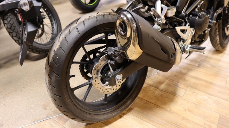 2019 Honda CB300R ABS Image 9