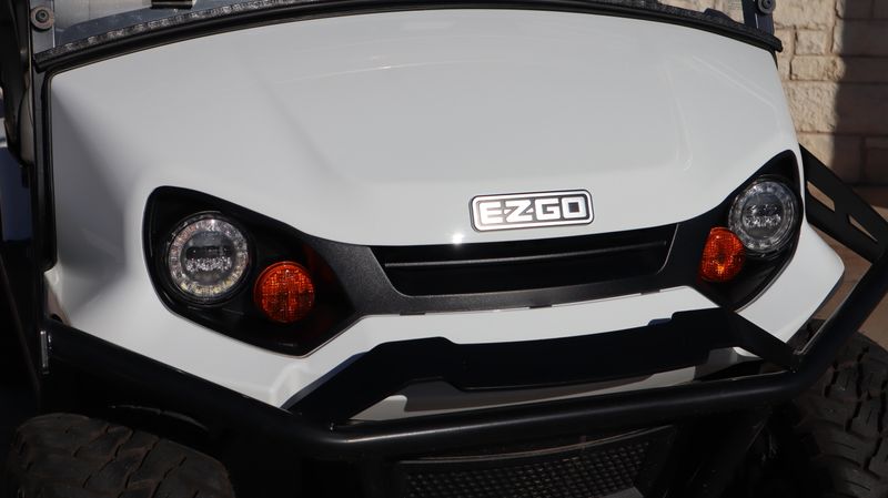 2020 EZ-GO EZ GO ELITE LION  Family PowerSports (877) 886-1997 familypowersports.com 