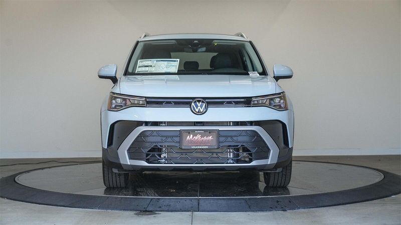 New 2025 Volkswagen Taos 1.5T SEImage 6