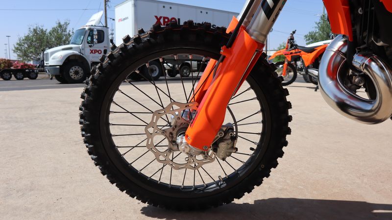 2025 KTM 300 XC ORANGE Image 8