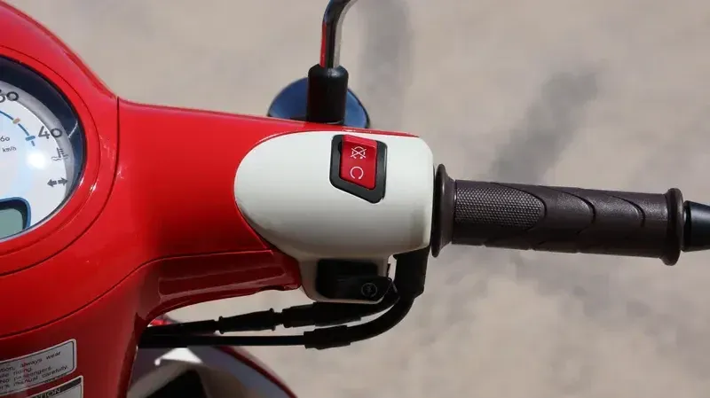 NEW 2026 HONDA METROPOLITAN Image 7
