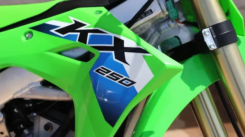 NEW 2026 KAWASAKI KX250 Image 4