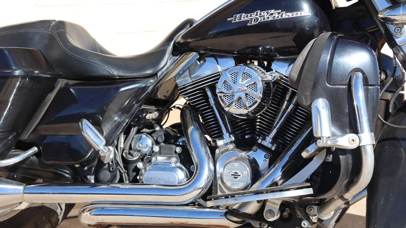 2013 HARLEY Street Glide BaseImage 5