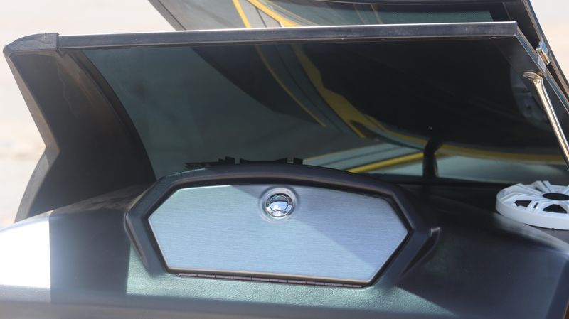 Used 2015 AXIS T22 Image 24