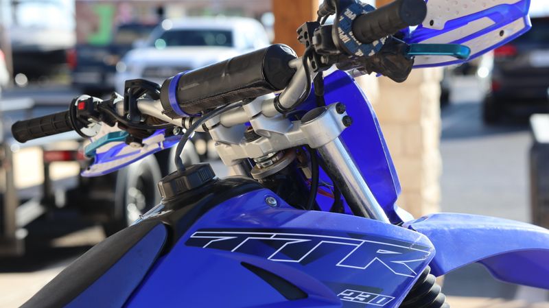 2022 YAMAHA TTR230 in a BLUE exterior color. Family PowerSports (877) 886-1997 familypowersports.com 