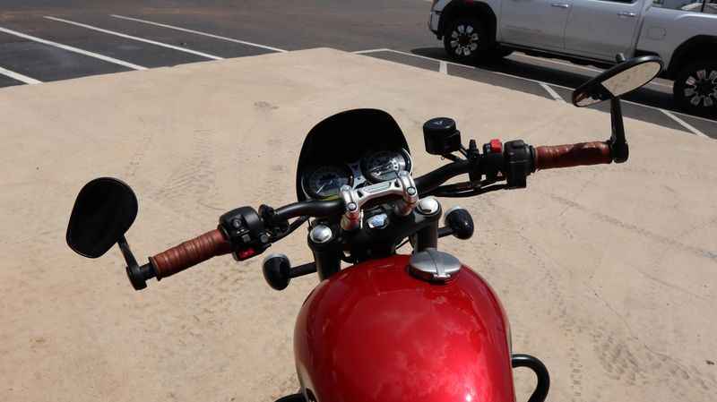 2020 Triumph Speed Twin 1200 Base Image 17