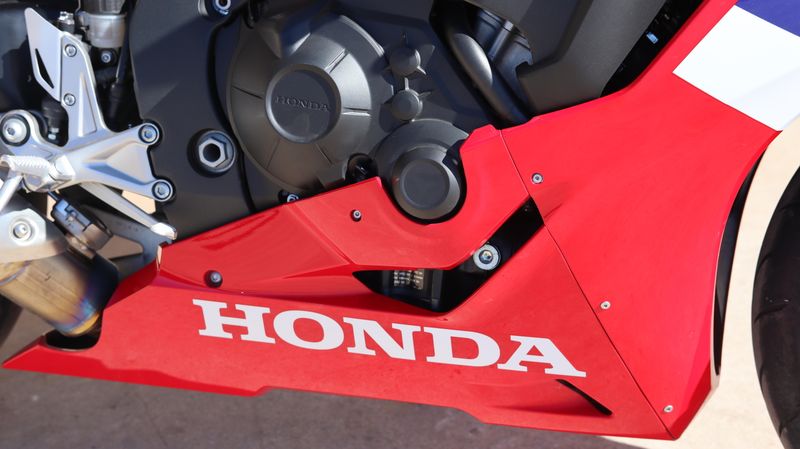 2023 Honda CBR1000RR BaseImage 4