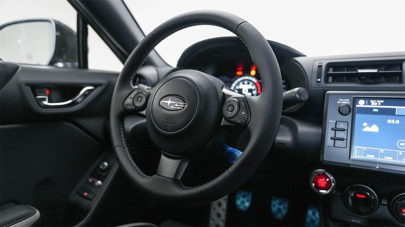 2025 Subaru BRZ Image 15