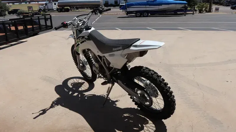 New 2026 Kawasaki KLX140R F BRIGHT WHITE Image 8