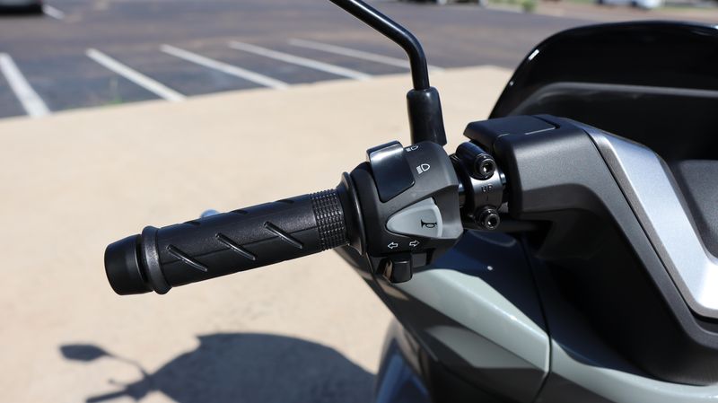 NEW 2026 HONDA PCX Image 10