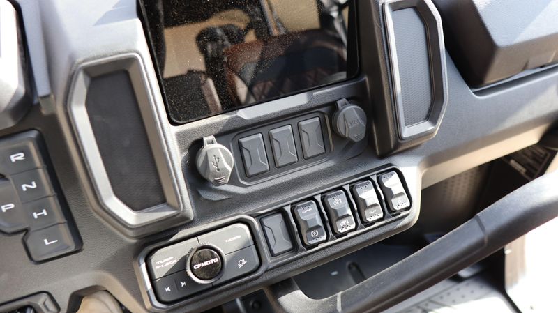 NEW 2026 CFMOTO UFORCE U10 XL PRO Image 10