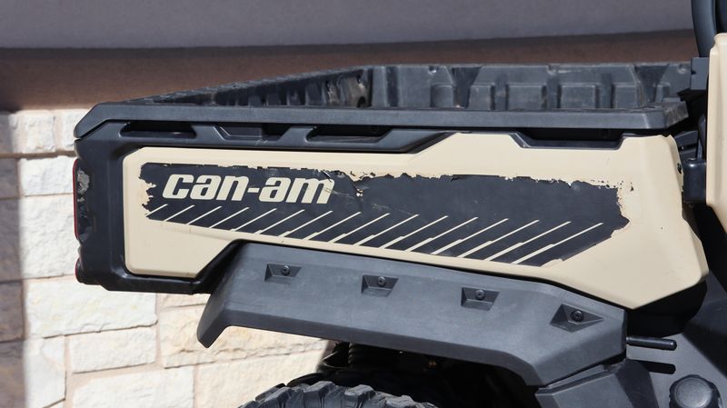 2024 Can-Am SSV DEF LTD 65 HD10 TN 24 Limited HD10Image 8