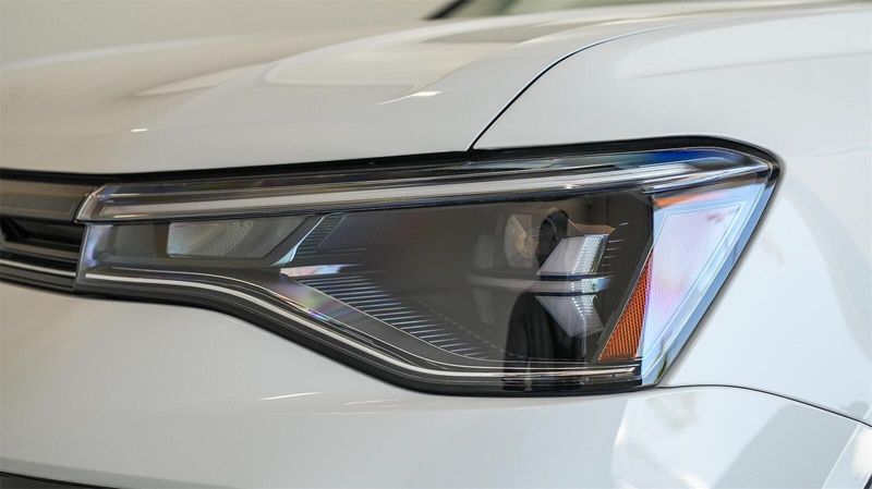 New 2025 Volkswagen Taos 1.5T SImage 7
