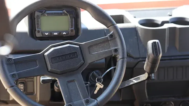 NEW 2026 POLARIS RANGER CREW 1000 PREMIUM Image 16