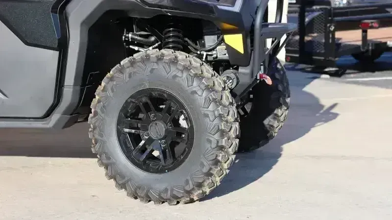 2025 Can-Am DEFENDER MAX LONE STAR CAB HD10 STEALTH BLACK Image 13