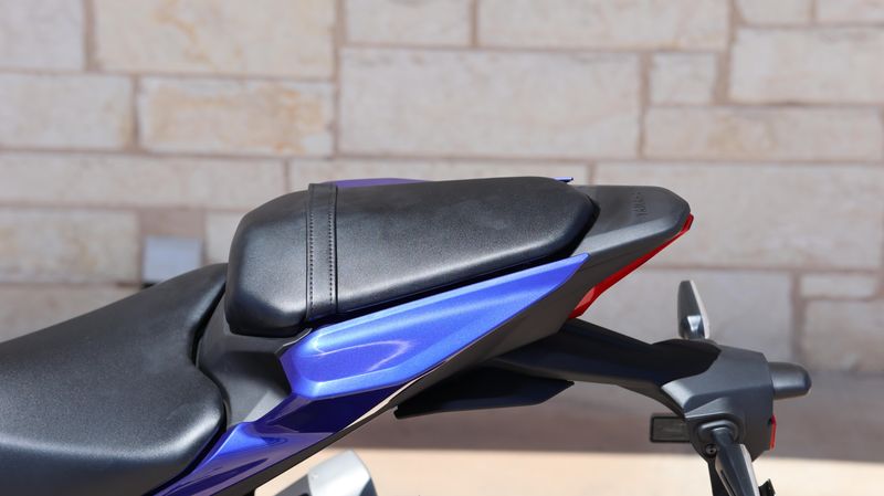 2025 Yamaha YZFR3 ABS TEAM BLUE Image 22