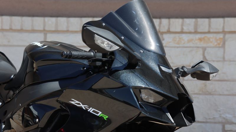 2021 Kawasaki Ninja ZX10R ABSImage 2