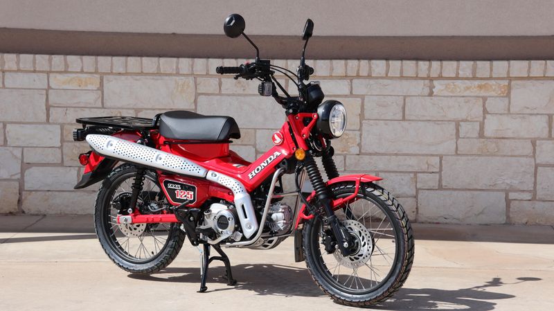 New 2025 Honda TRAIL 125 Image 1