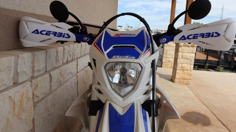 2022 BETA Xtrainer 300 Image 12