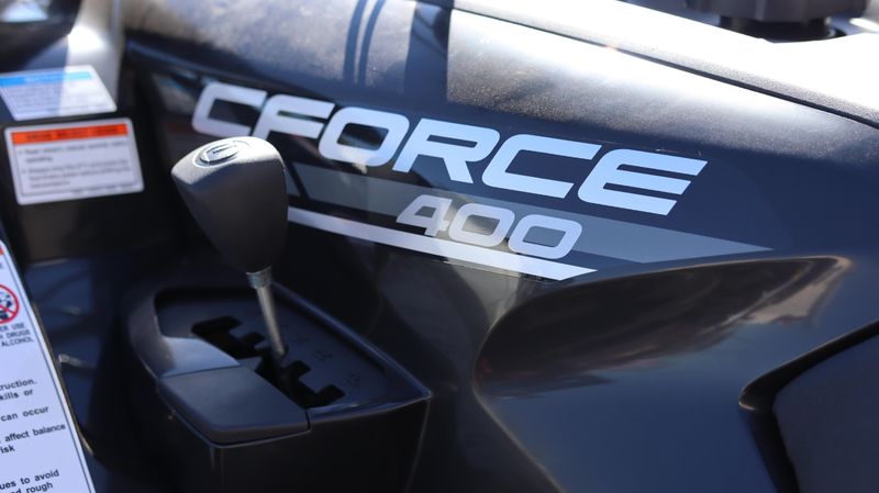 2025 CFMOTO CFORCE 400 JET BLACKImage 8