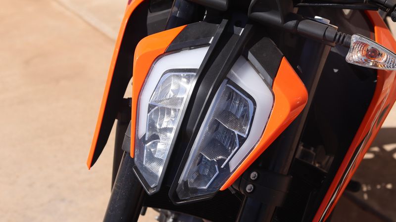 2023 KTM Duke 790Image 10