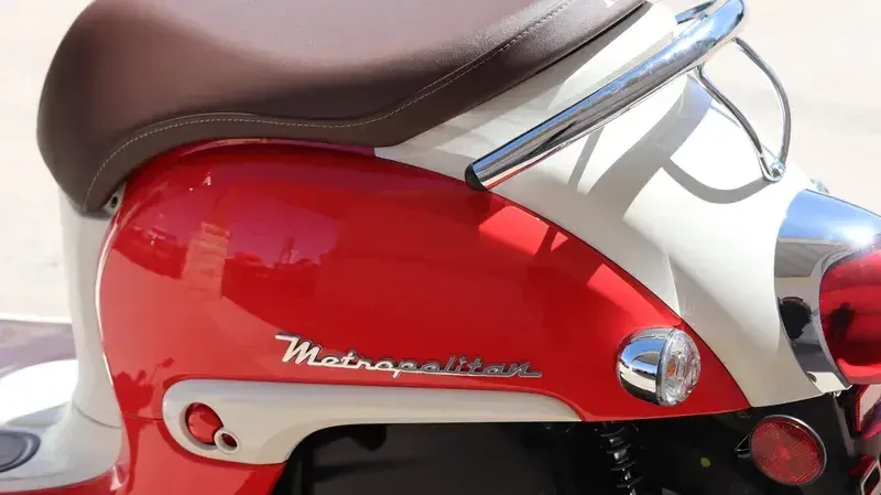 NEW 2026 HONDA METROPOLITAN Image 12