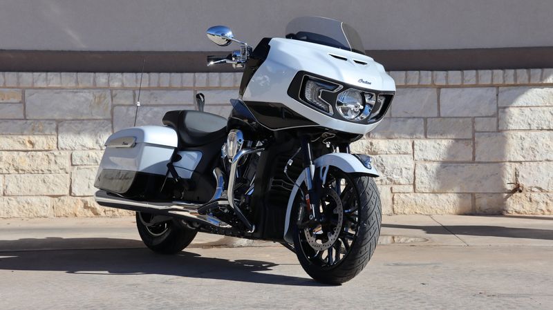 2024 Indian Motorcycle ChallengerImage 1