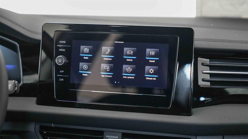 New 2025 Volkswagen Jetta 1.5T SportImage 15