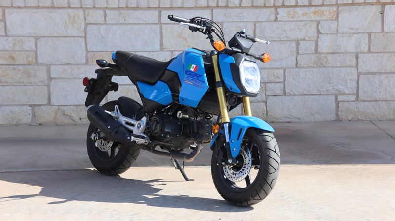 2025 Honda GROM125S Image 1