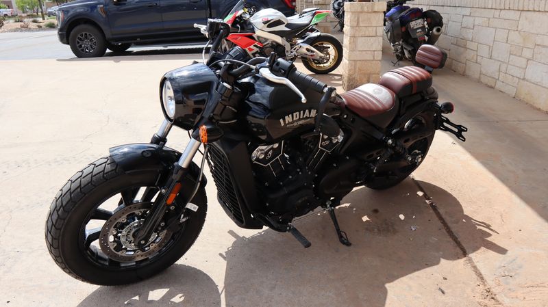 2021 Indian Motorcycle SCOUT BOBBER ABS THUNDER BLACK 49ST Bobber Image 7
