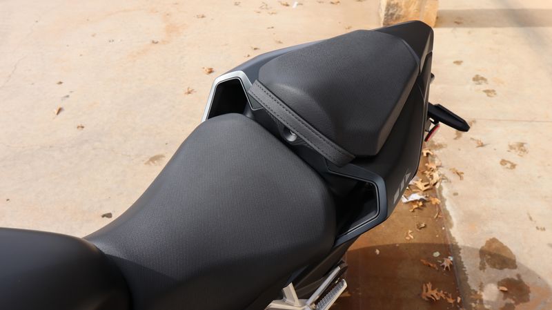 NEW 2025 HONDA CB500F ABS MATTE BLACK METALLIC Image 9