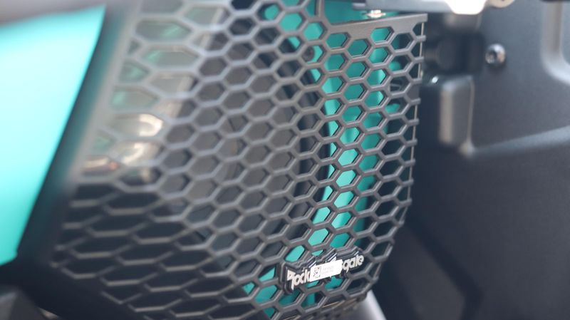 New 2025 Polaris RZR PRO R 4 ULTIMATE BLACK CRYSTAL AND RADIANT GREEN Image 26