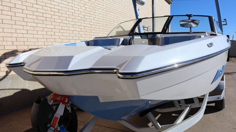 2025 MALIBU WAKESETTER 22 MXZ Image 11