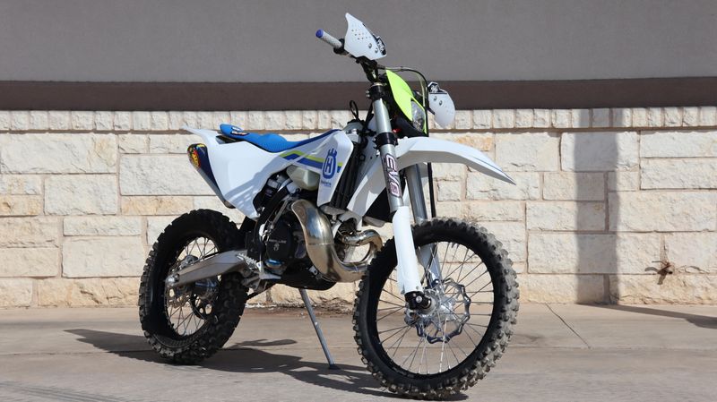 2019 HUSQVARNA TE 300iImage 1