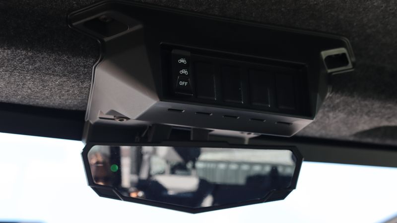 NEW 2025 POLARIS RANGER CREW XD 1500 NORTHSTAR EDITION ULTIMATE Image 13