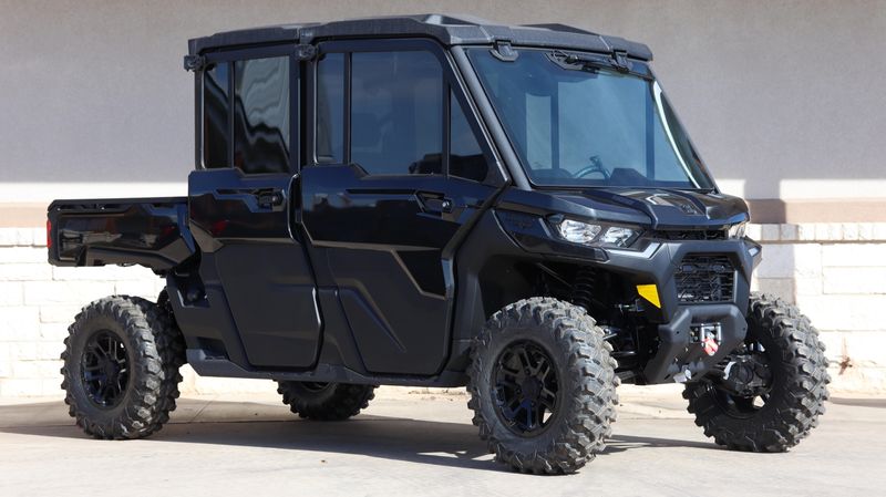 2025 CAN-AM DEFENDER MAX LONE STAR CAB HD10 STEALTH BLACK in a STEALTH BLACK exterior color. Family PowerSports (877) 886-1997 familypowersports.com 